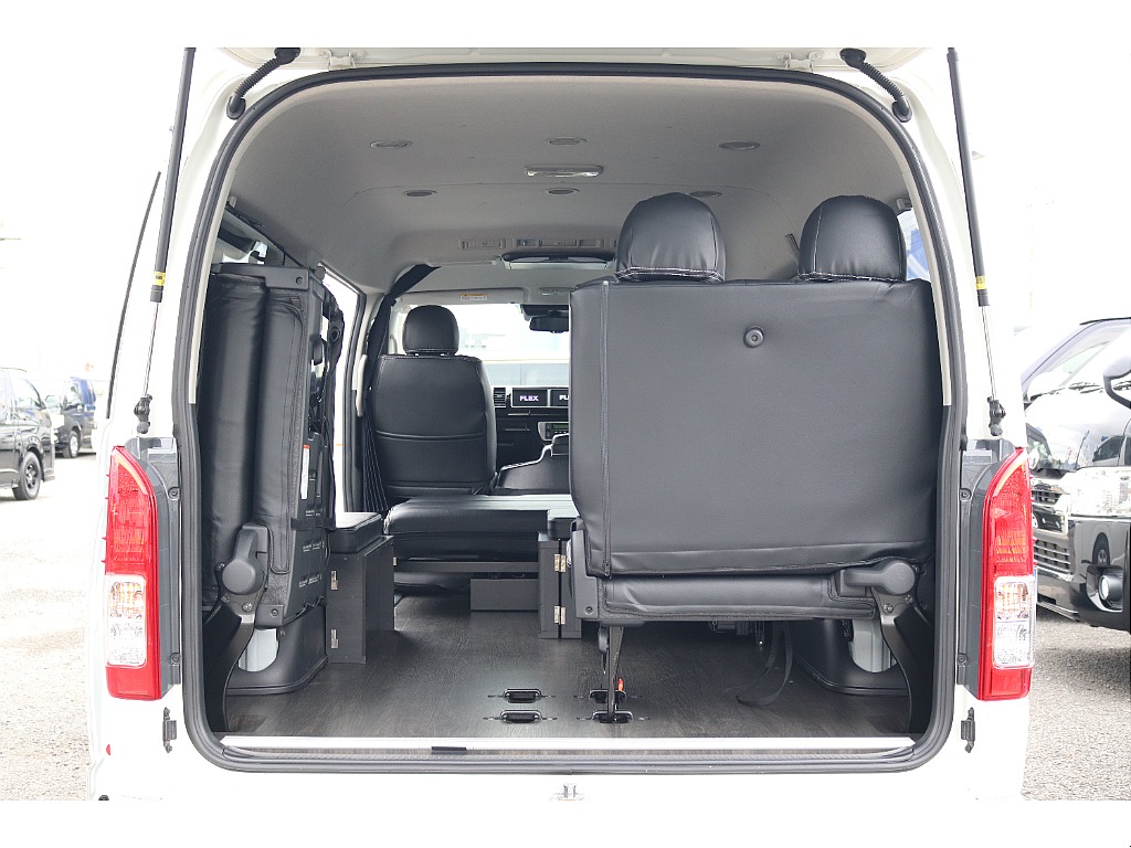 ハイエースセカンド高崎店にて展示中♪027-384-3591