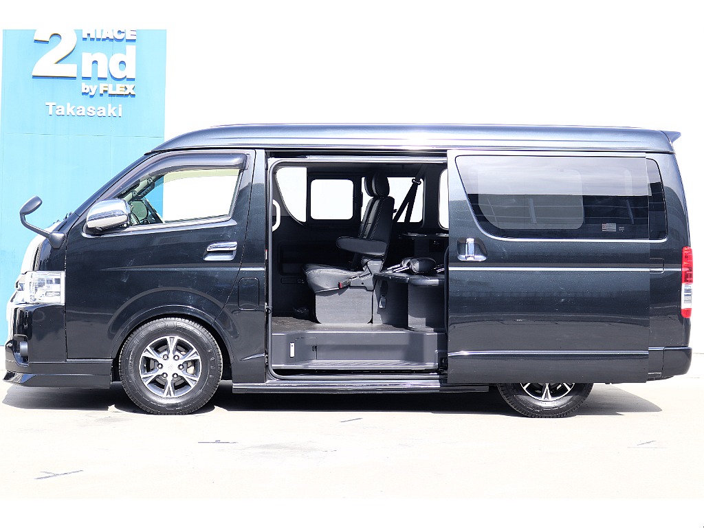 ハイエースセカンド高崎店にて展示中♪027-384-3591