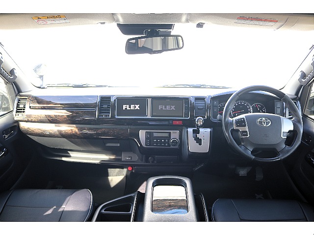 ハイエースセカンド高崎店にて展示中♪027-384-3591