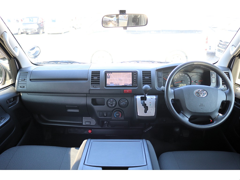 ハイエースセカンド高崎店にて展示中♪027-384-3591