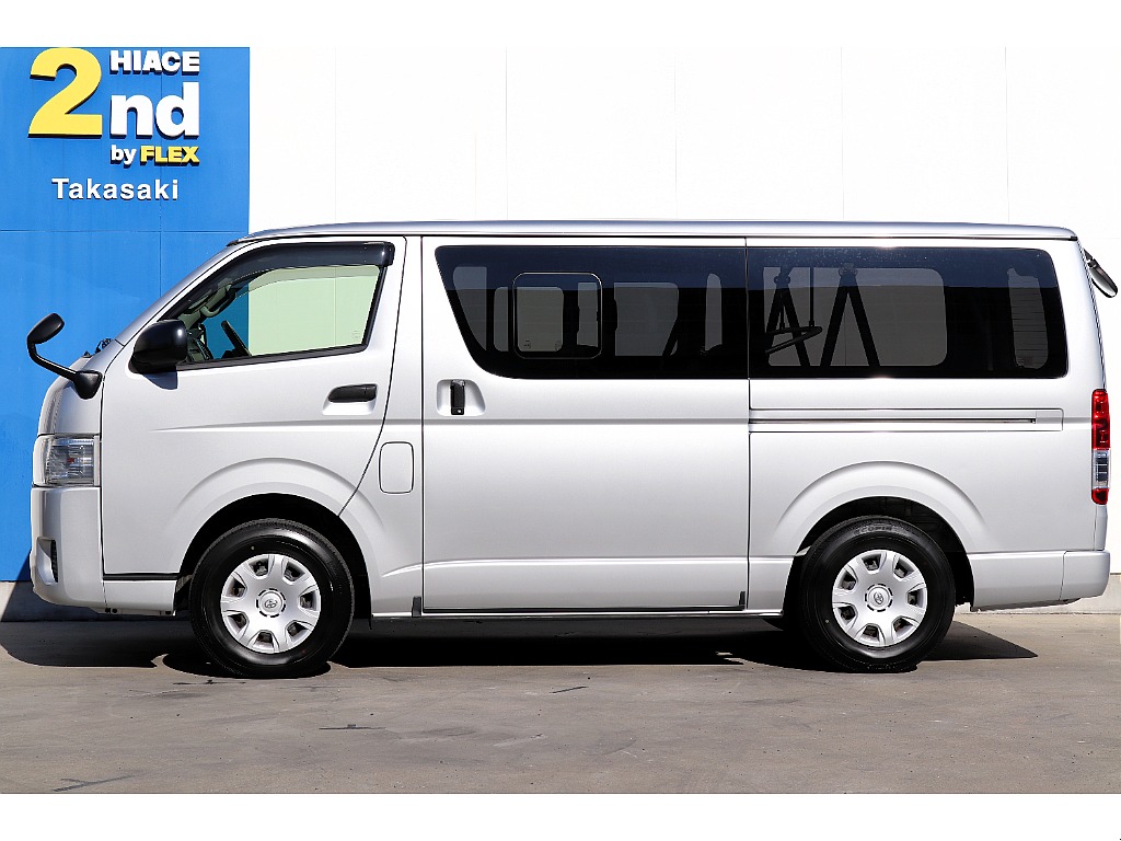 ハイエースセカンド高崎店にて展示中♪027-384-3591