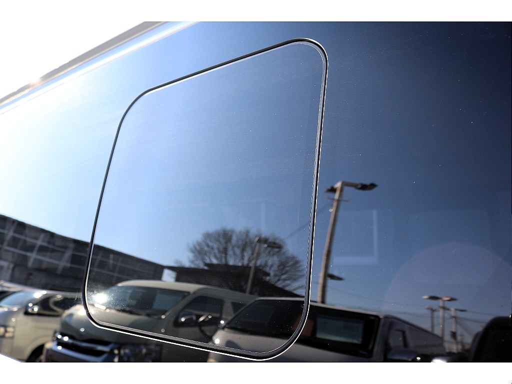 ハイエースセカンド高崎店にて展示中♪027-384-3591