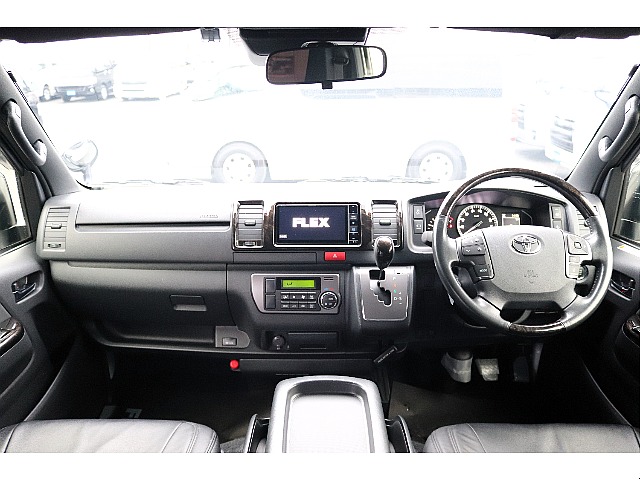 ハイエースセカンド高崎店にて展示中♪027-384-3591