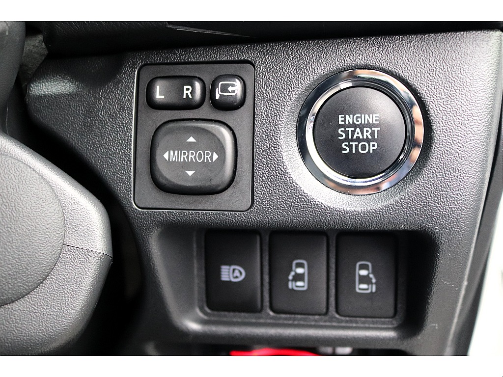 ハイエースセカンド高崎店にて展示中♪027-384-3591