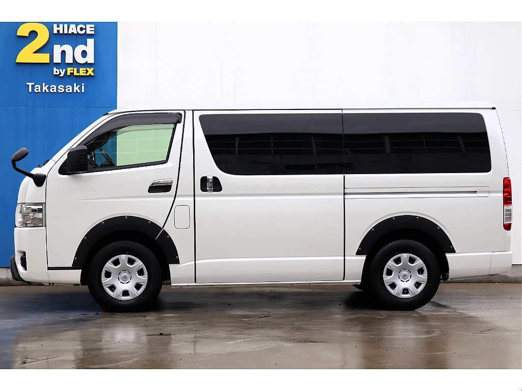 ハイエースセカンド高崎店にて展示中♪027-384-3591