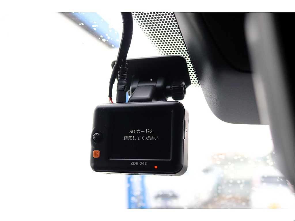 ハイエースセカンド高崎店にて展示中♪027-384-3591