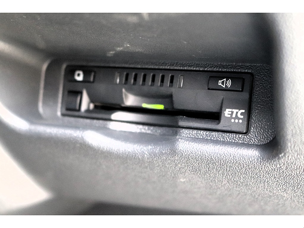 ハイエースセカンド高崎店にて展示中♪027-384-3591