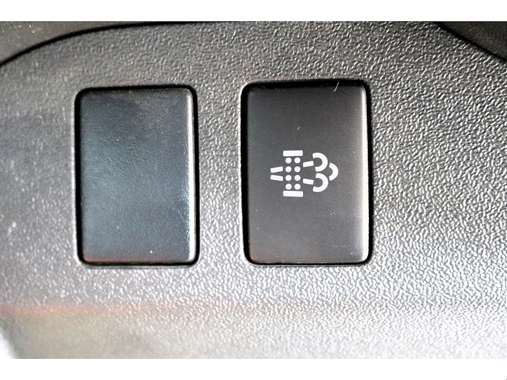 ハイエースセカンド高崎店にて展示中♪027-384-3591