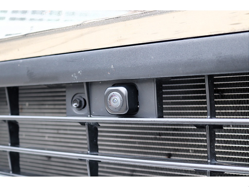 ハイエースセカンド高崎店にて展示中♪027-384-3591