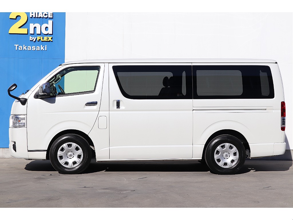 ハイエースセカンド高崎店にて展示中♪027-384-3591