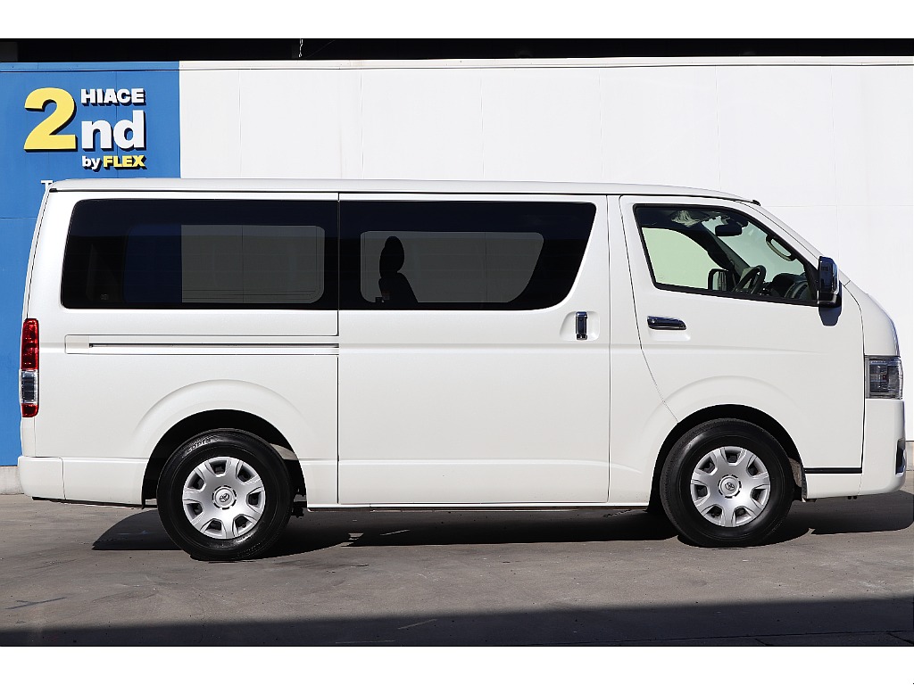 ハイエースセカンド高崎店にて展示中♪027-384-3591