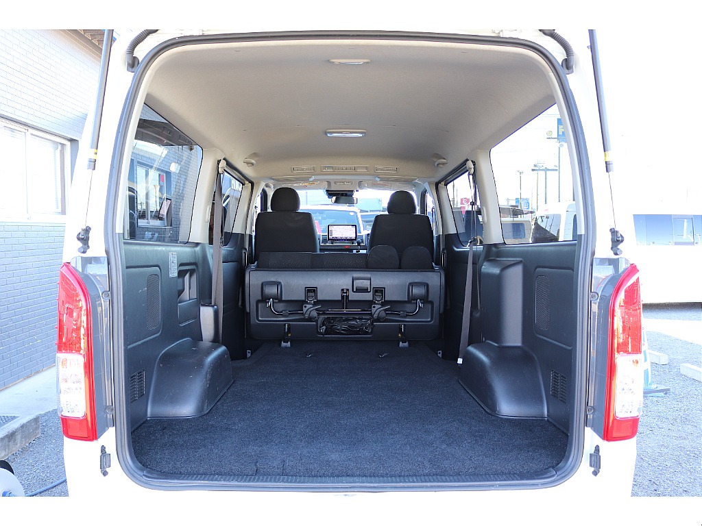 ハイエースセカンド高崎店にて展示中♪027-384-3591