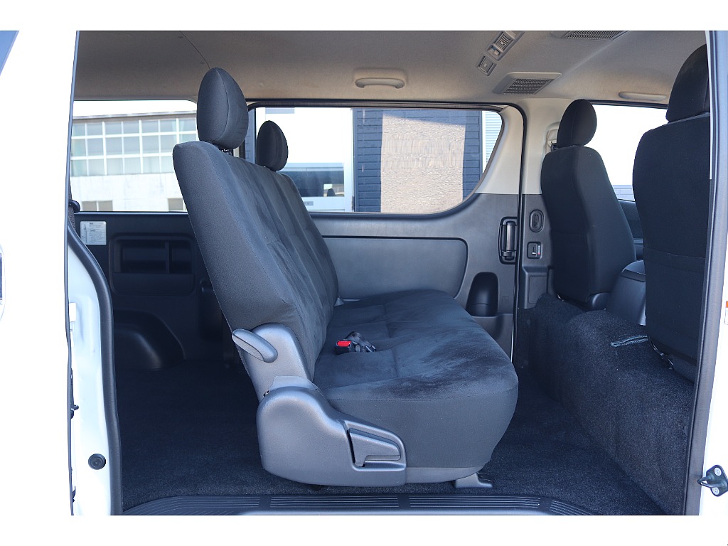 ハイエースセカンド高崎店にて展示中♪027-384-3591