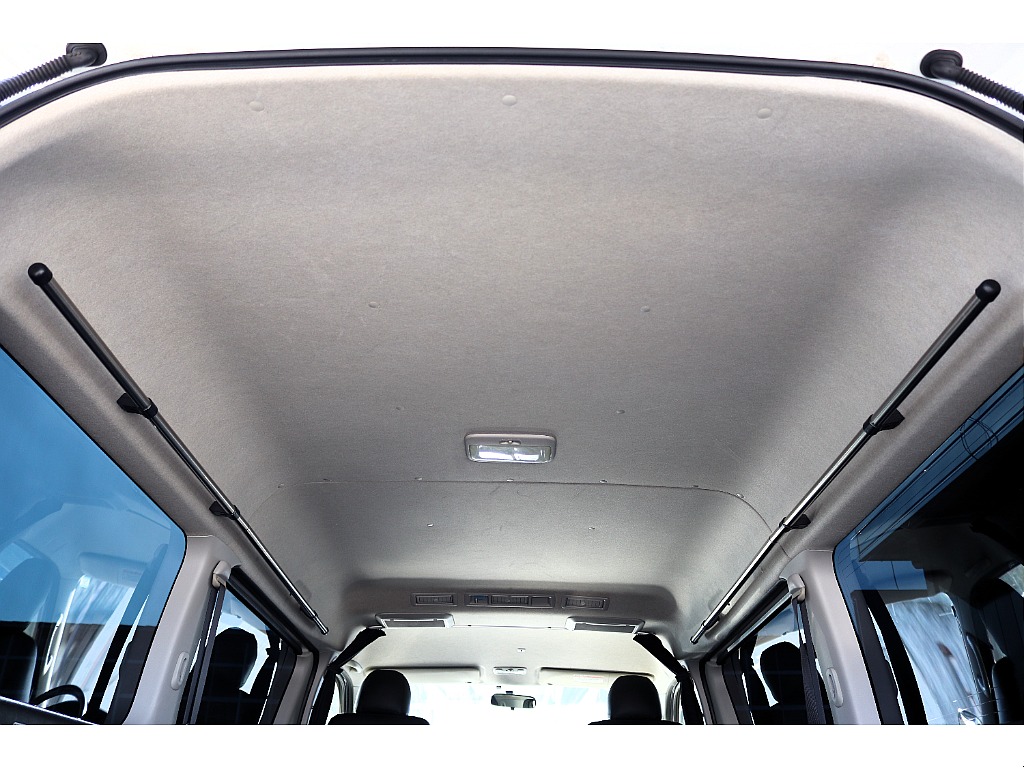 ハイエースセカンド高崎店にて展示中♪027-384-3591