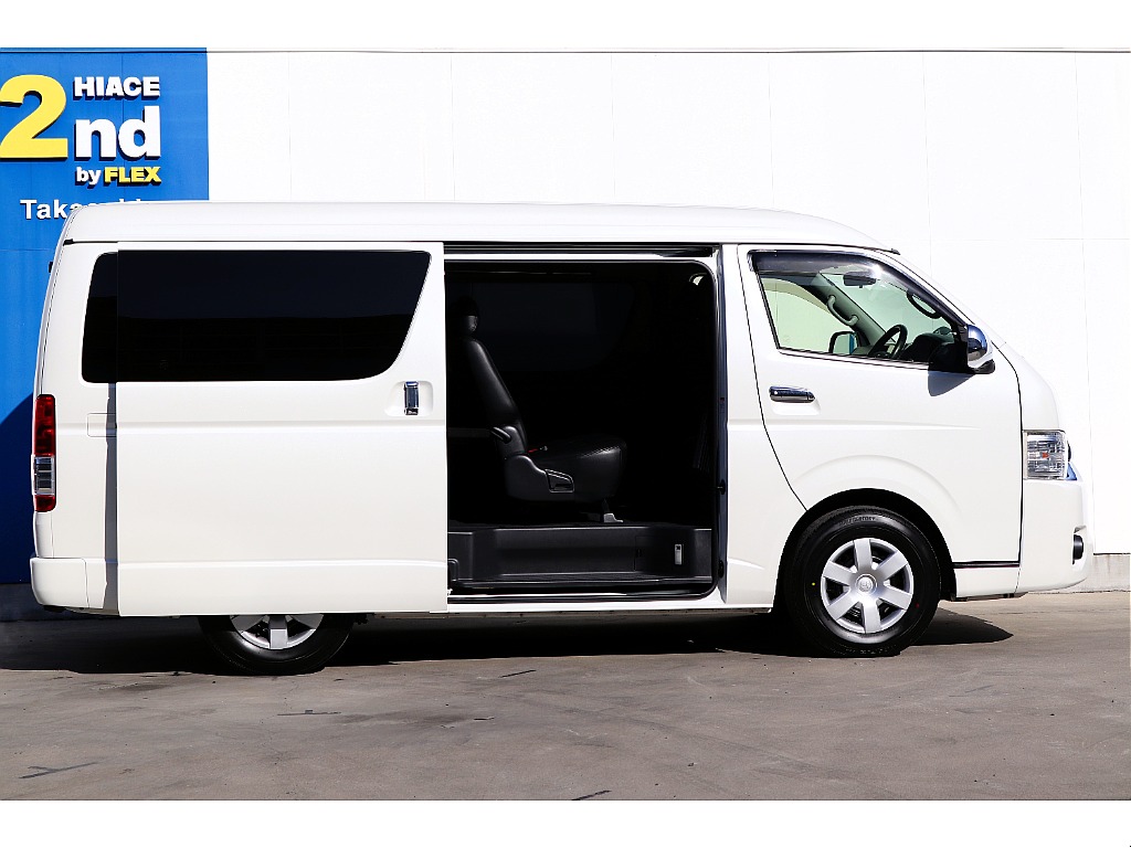 ハイエースセカンド高崎店にて展示中♪027-384-3591