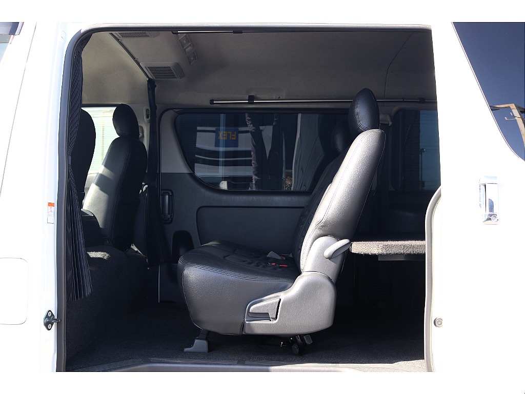 ハイエースセカンド高崎店にて展示中♪027-384-3591