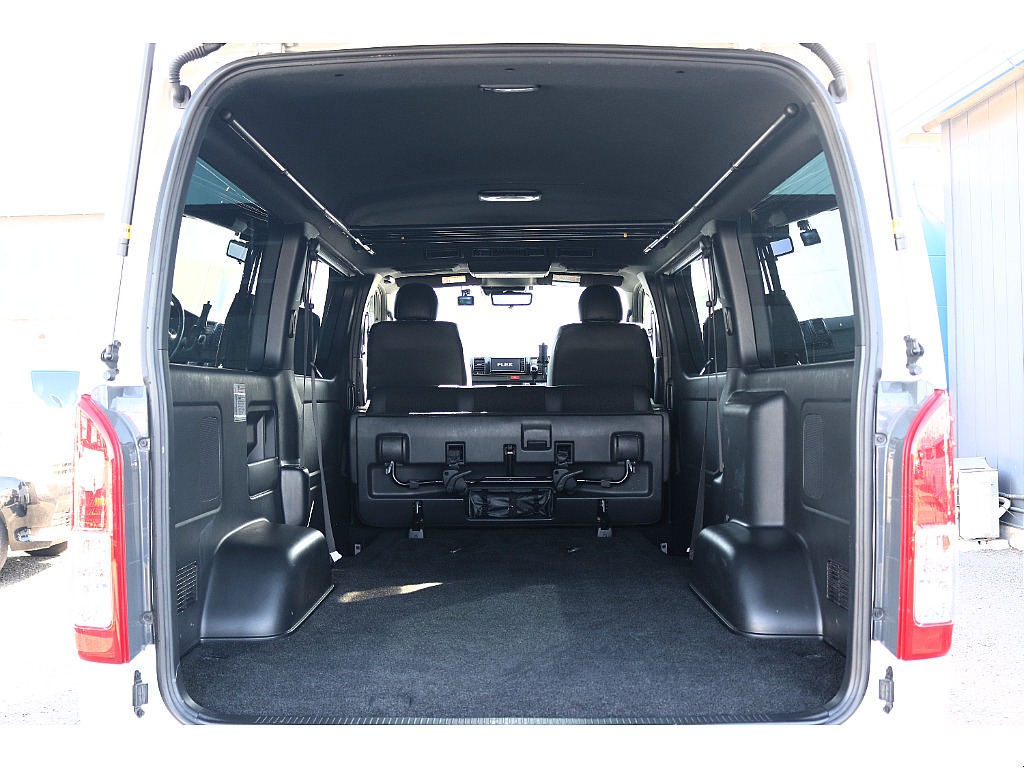 ハイエースセカンド高崎店にて展示中♪027-384-3591