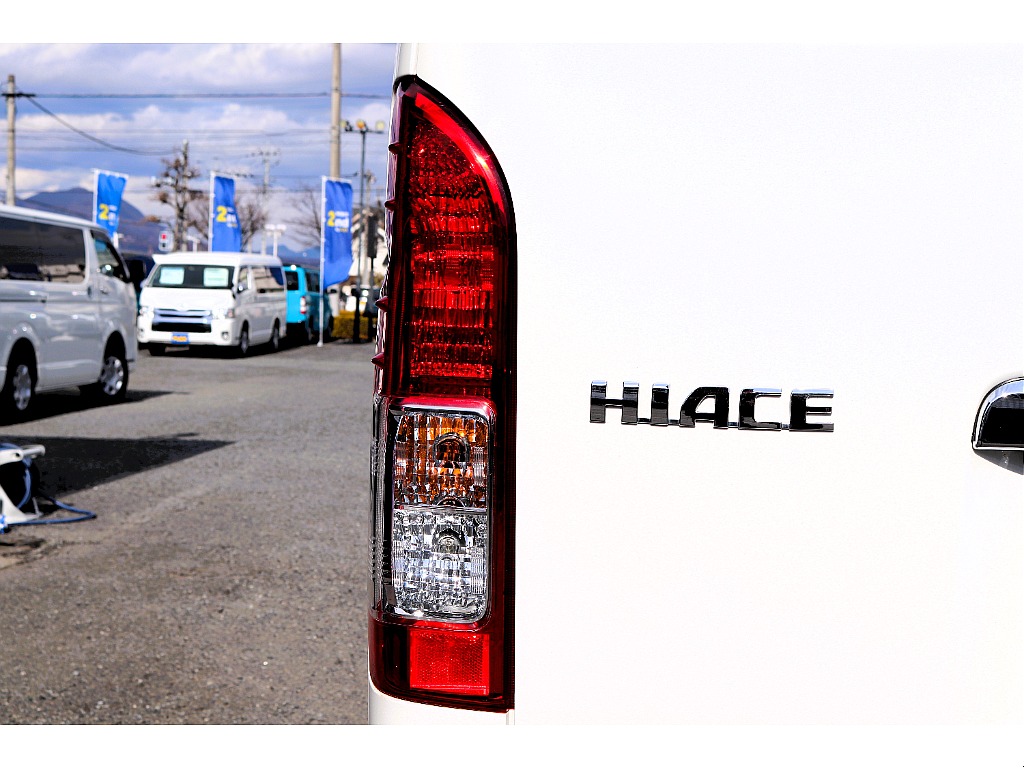 ハイエースセカンド高崎店にて展示中♪027-384-3591