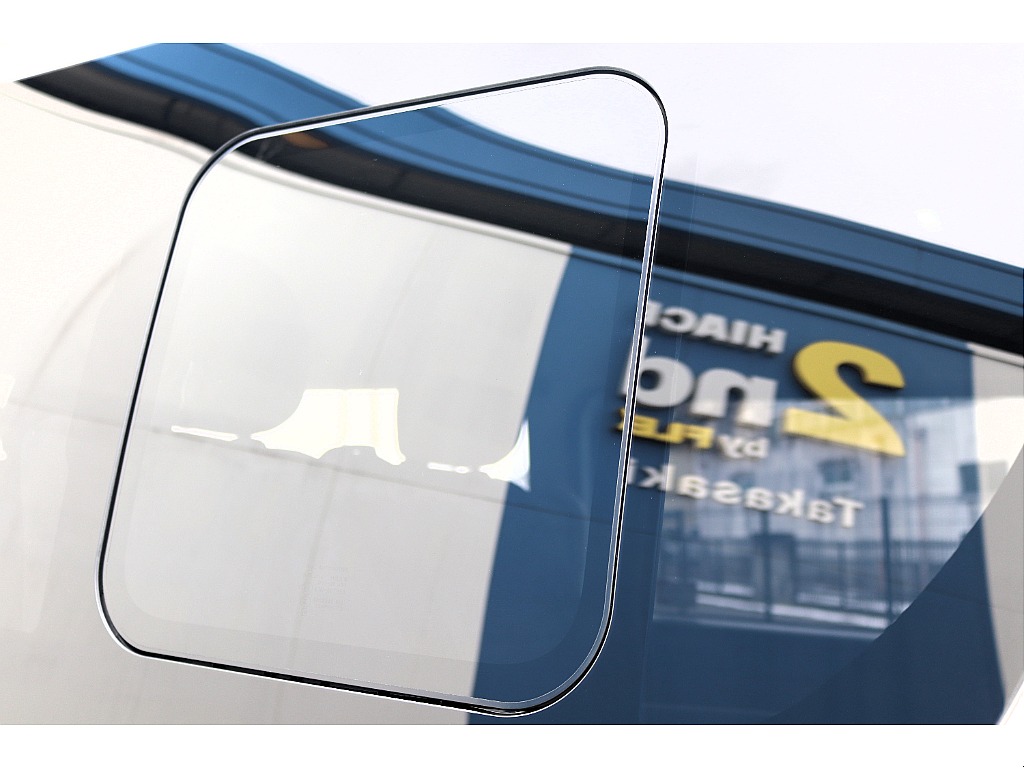 ハイエースセカンド高崎店にて展示中♪027-384-3591