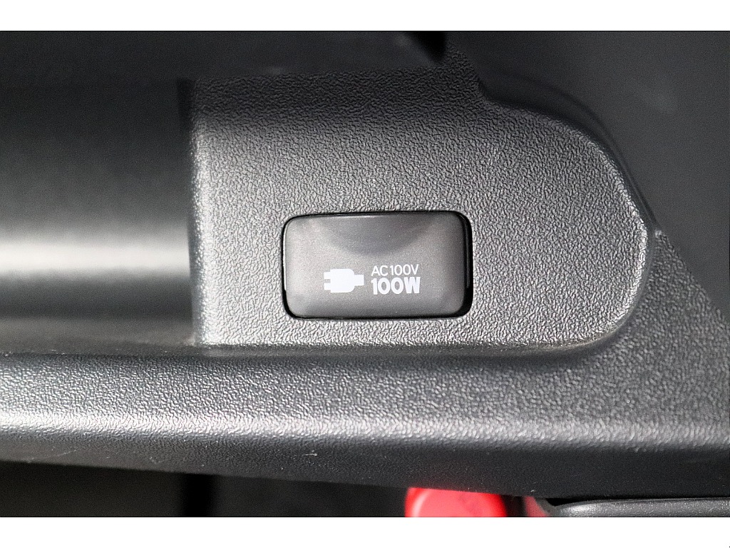 ハイエースセカンド高崎店にて展示中♪027-384-3591