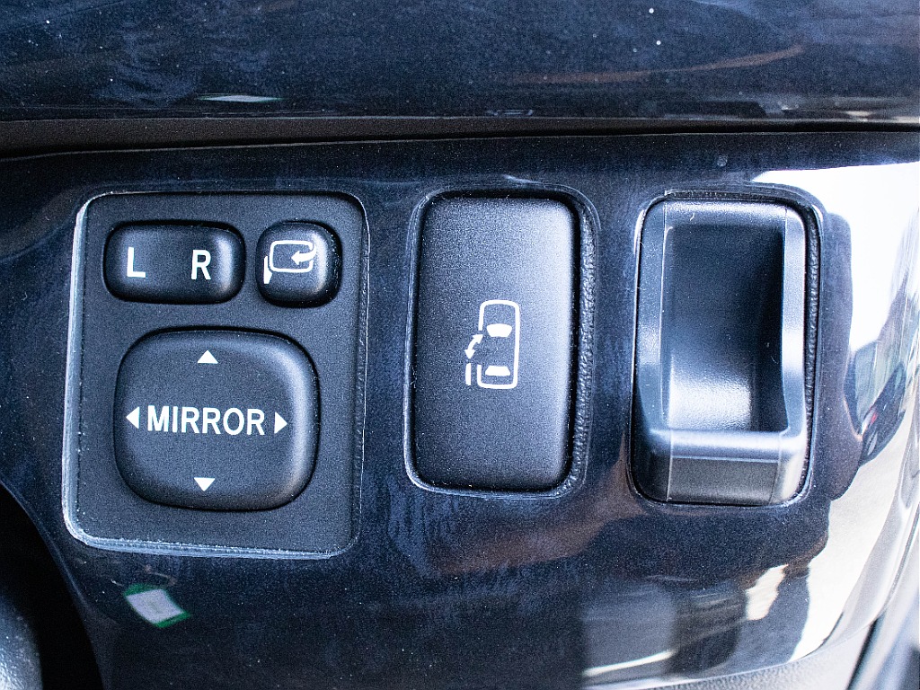 ハイエースセカンド高崎店にて展示中♪027-384-3591