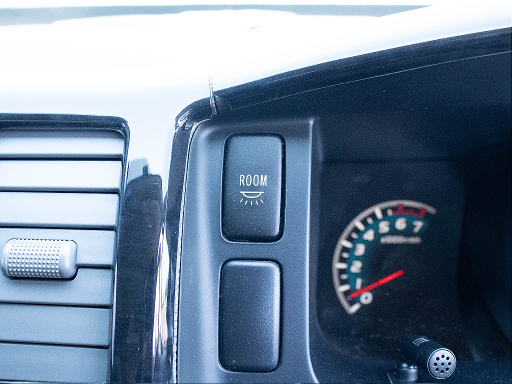 ハイエースセカンド高崎店にて展示中♪027-384-3591