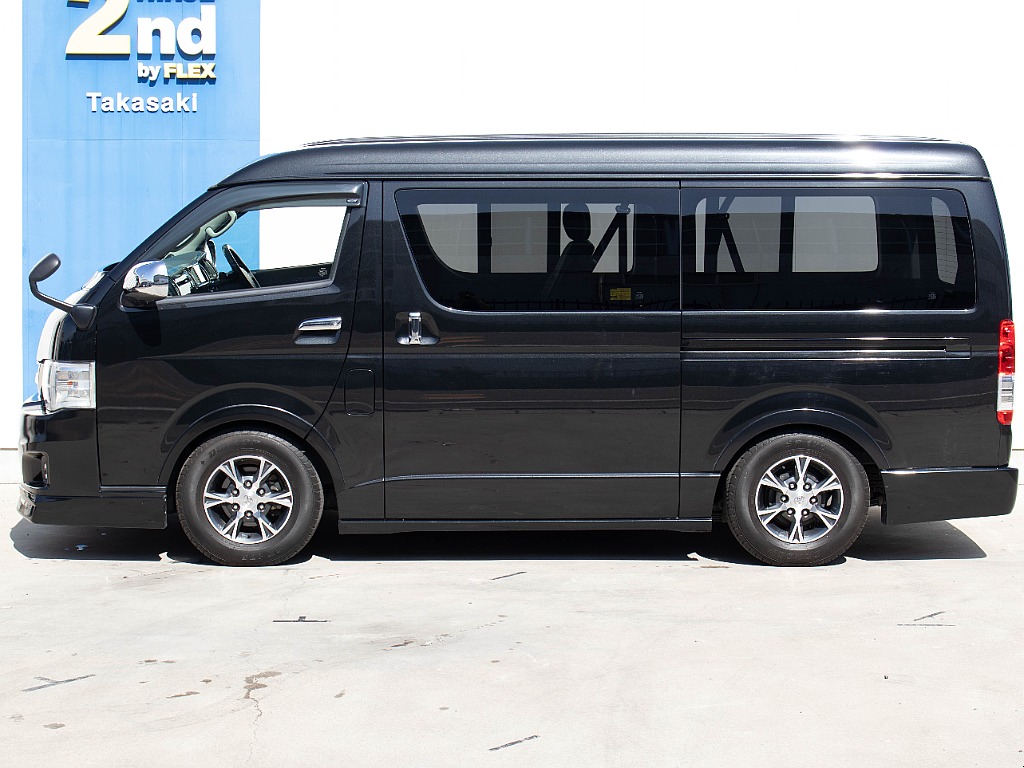 ハイエースセカンド高崎店にて展示中♪027-384-3591