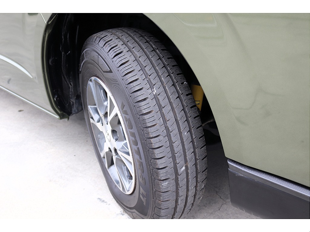 ハイエースセカンド高崎店にて展示中♪027-384-3591