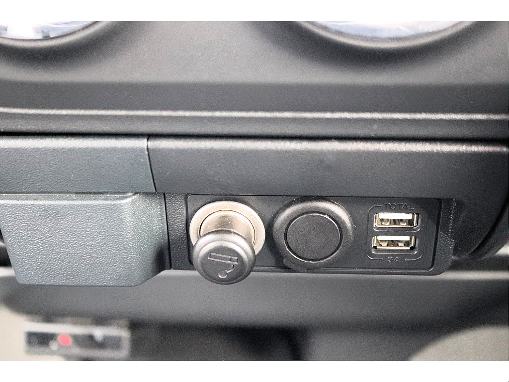 ハイエースセカンド高崎店にて展示中♪027-384-3591