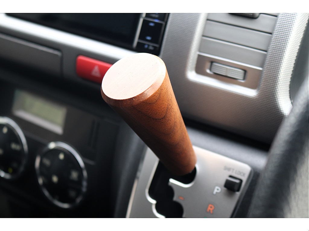 ハイエースセカンド高崎店にて展示中♪027-384-3591