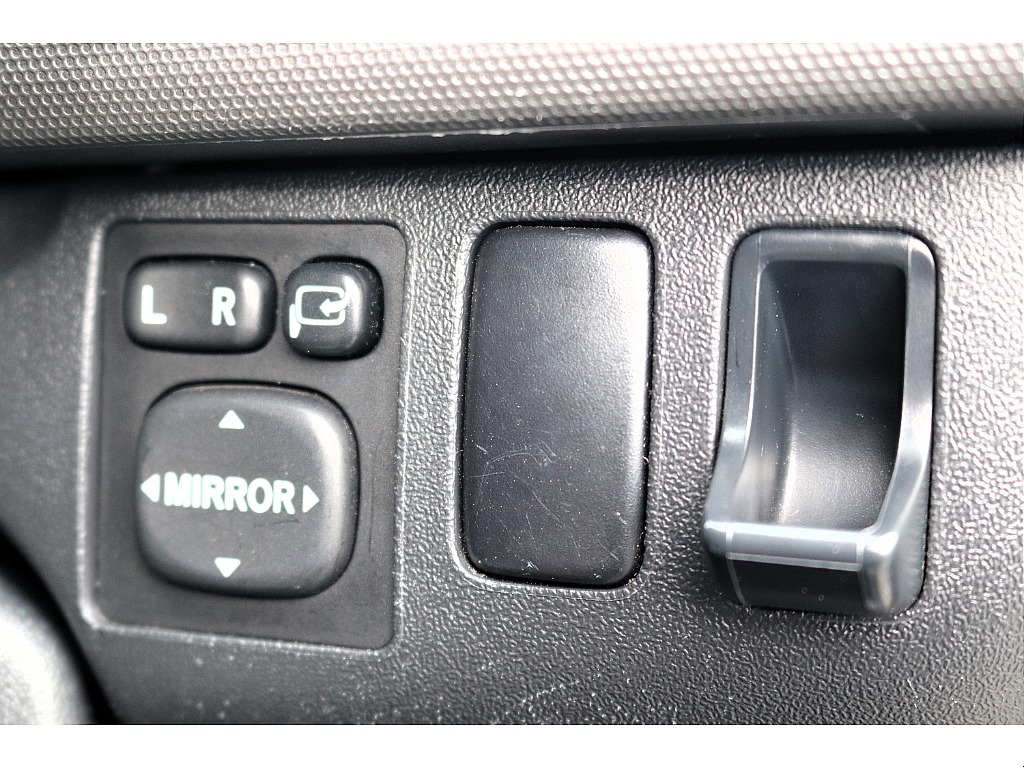 ハイエースセカンド高崎店にて展示中♪027-384-3591