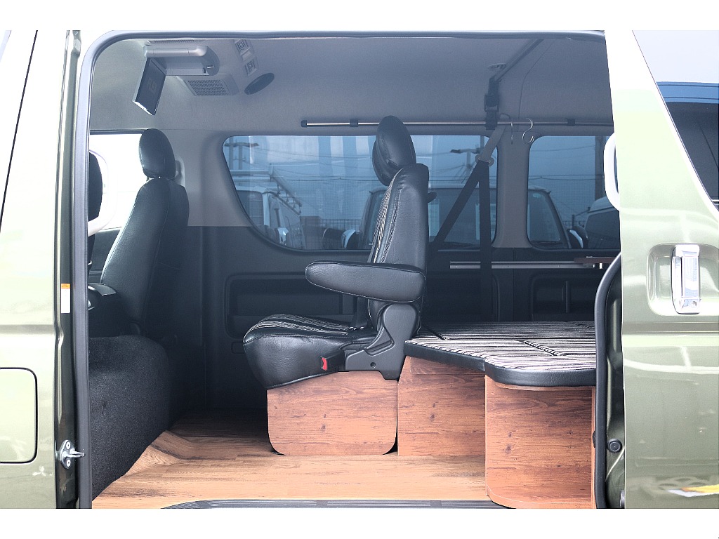 ハイエースセカンド高崎店にて展示中♪027-384-3591