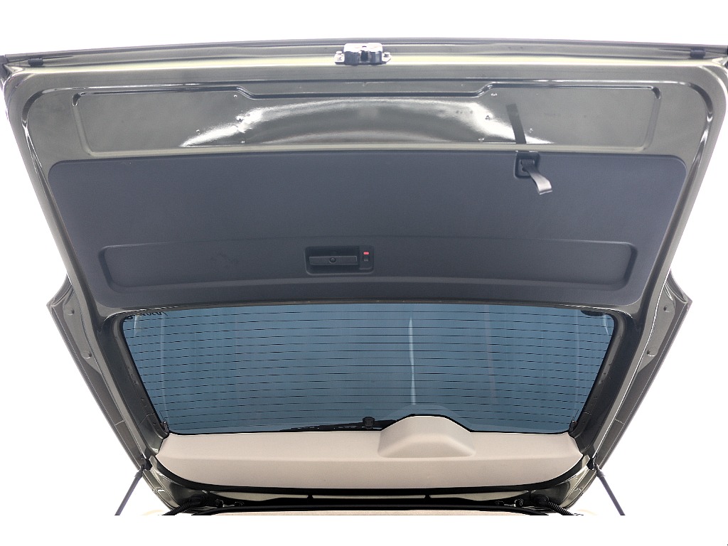 ハイエースセカンド高崎店にて展示中♪027-384-3591