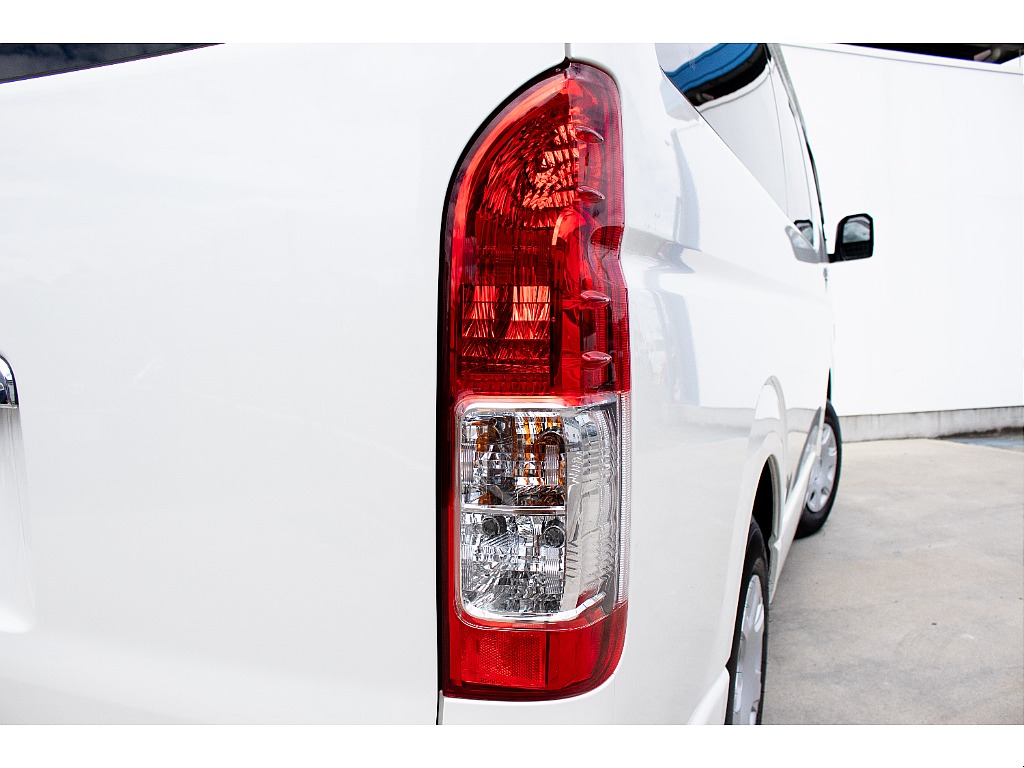 ハイエースセカンド高崎店にて展示中♪027-384-3591