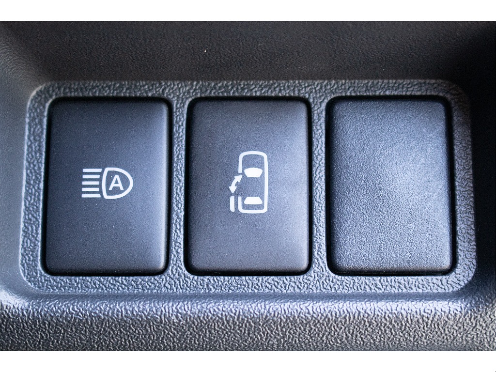 ハイエースセカンド高崎店にて展示中♪027-384-3591