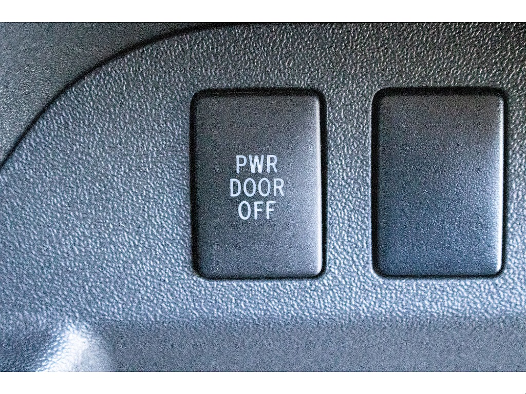 ハイエースセカンド高崎店にて展示中♪027-384-3591