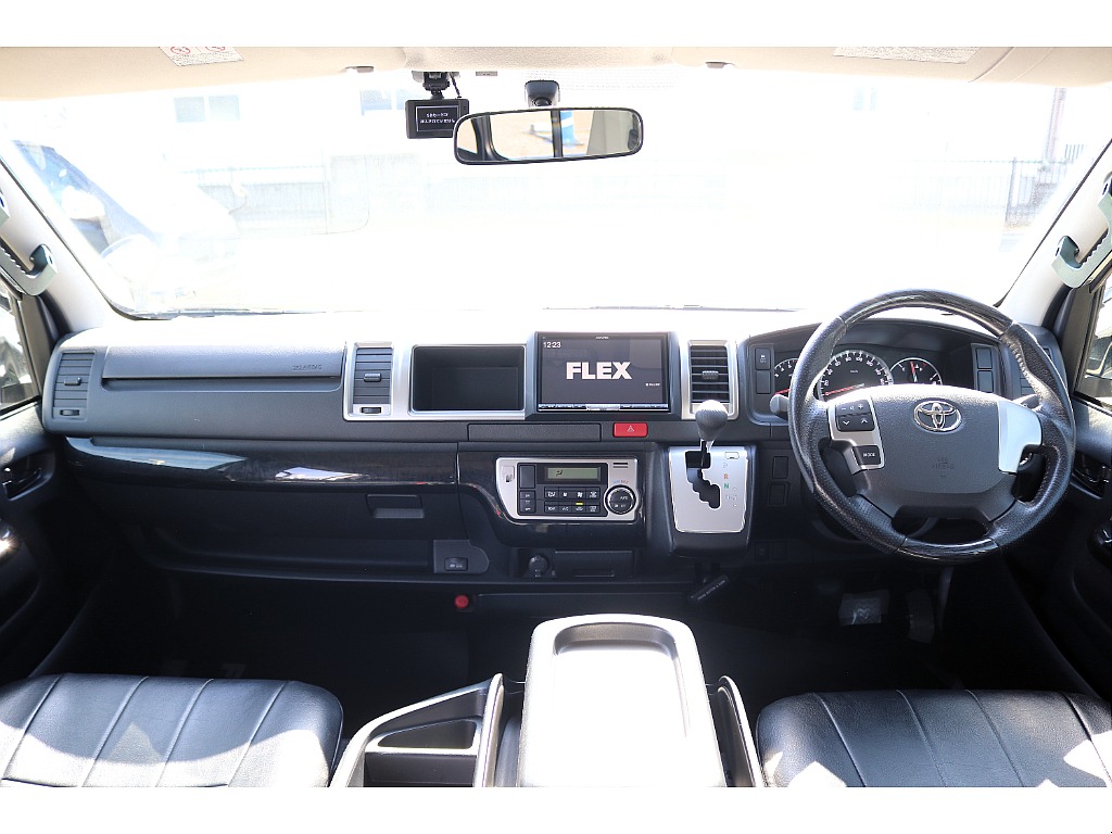 ハイエースセカンド高崎店にて展示中♪027-384-3591