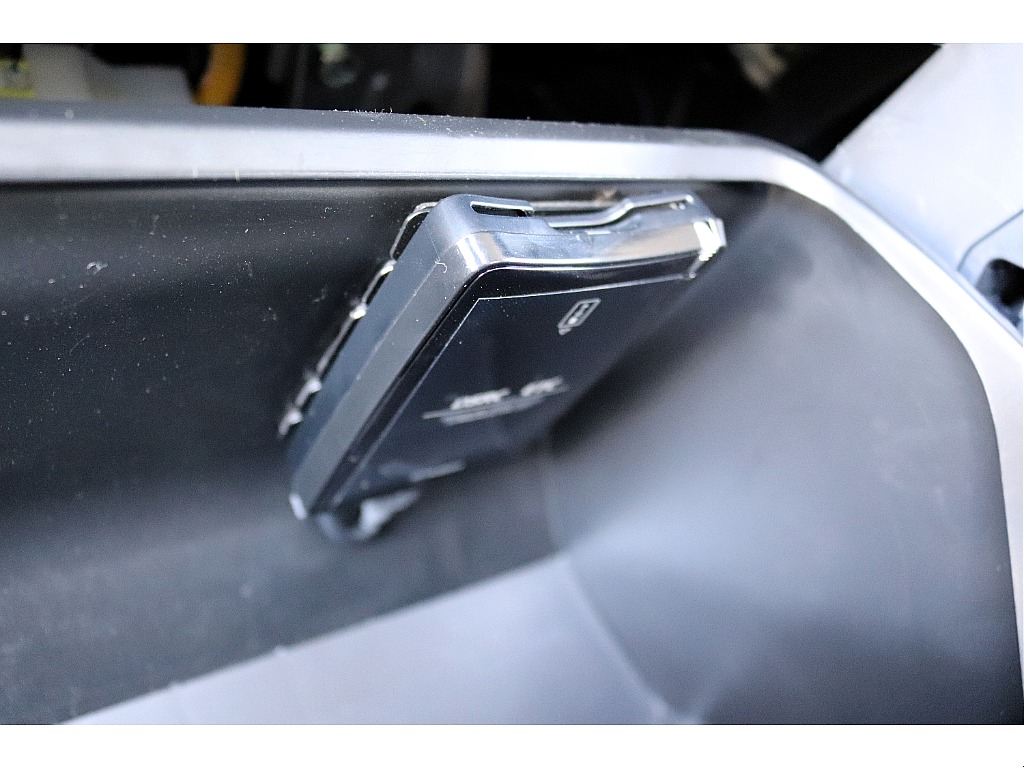 ハイエースセカンド高崎店にて展示中♪027-384-3591