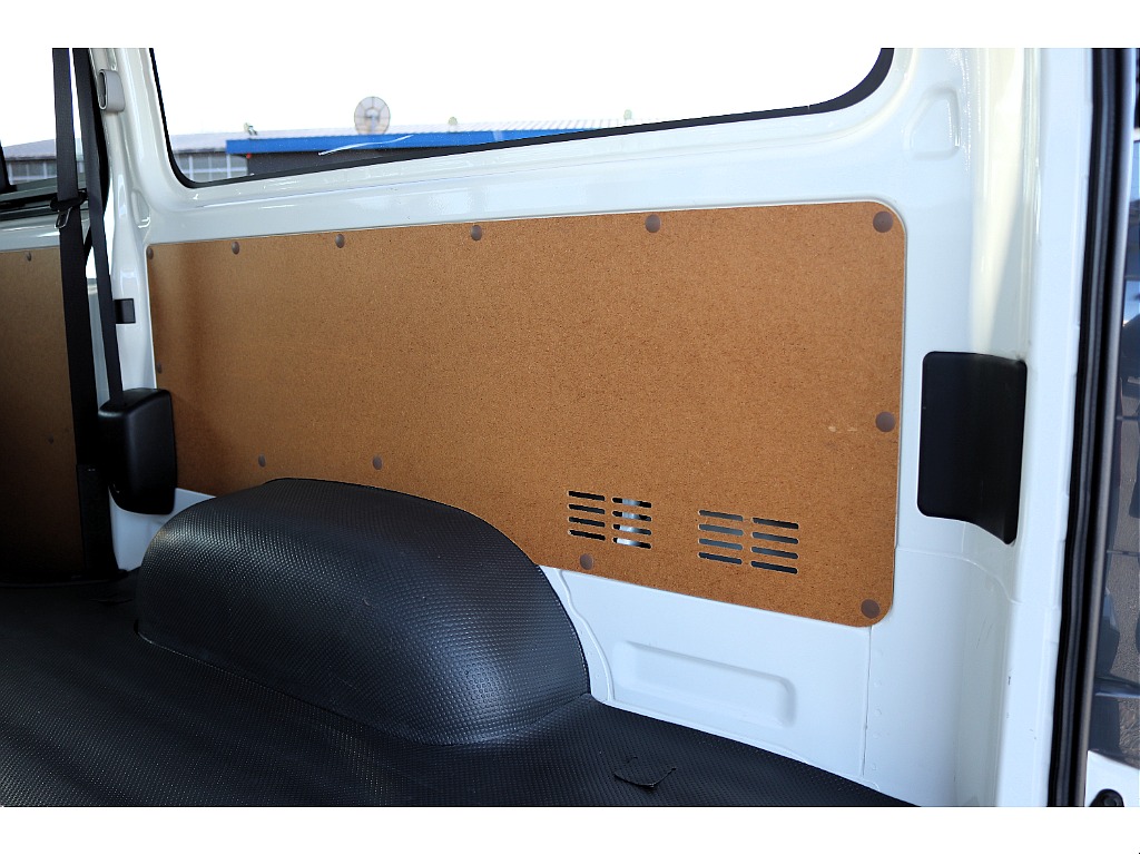 ハイエースセカンド高崎店にて展示中♪027-384-3591