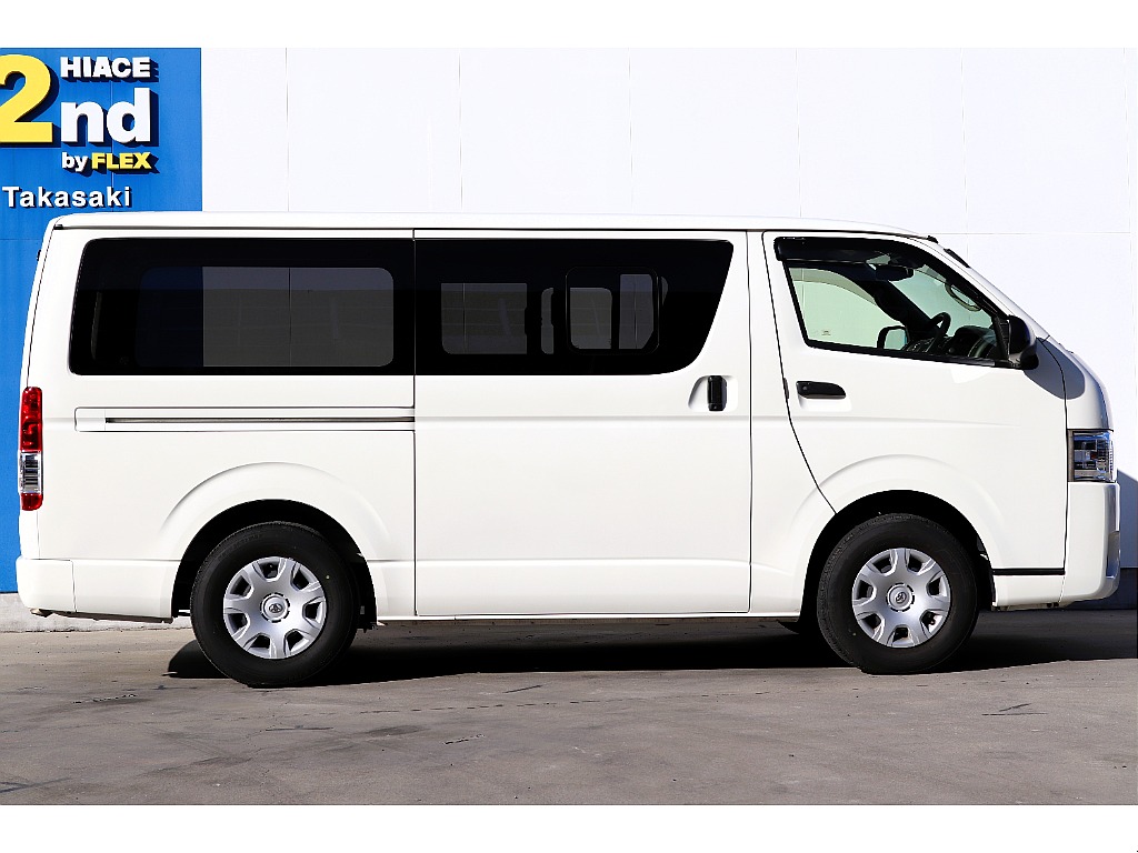 ハイエースセカンド高崎店にて展示中♪027-384-3591