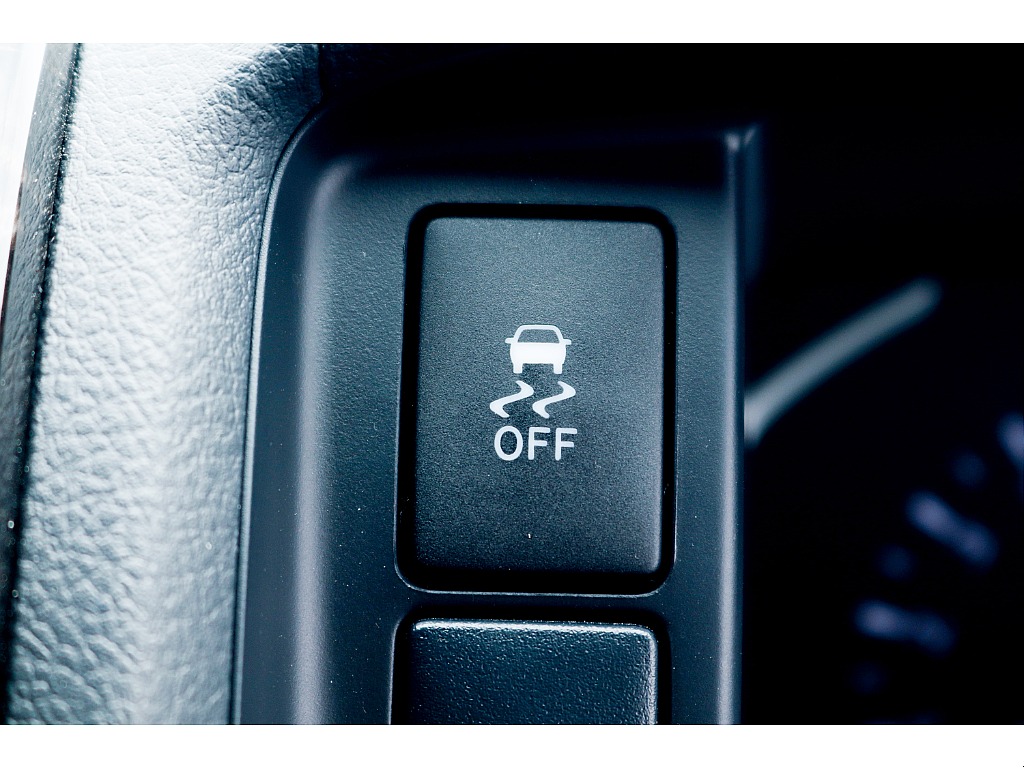 ハイエースセカンド高崎店にて展示中♪027-384-3591