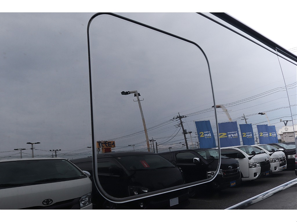 ハイエースセカンド高崎店にて展示中♪027-384-3591