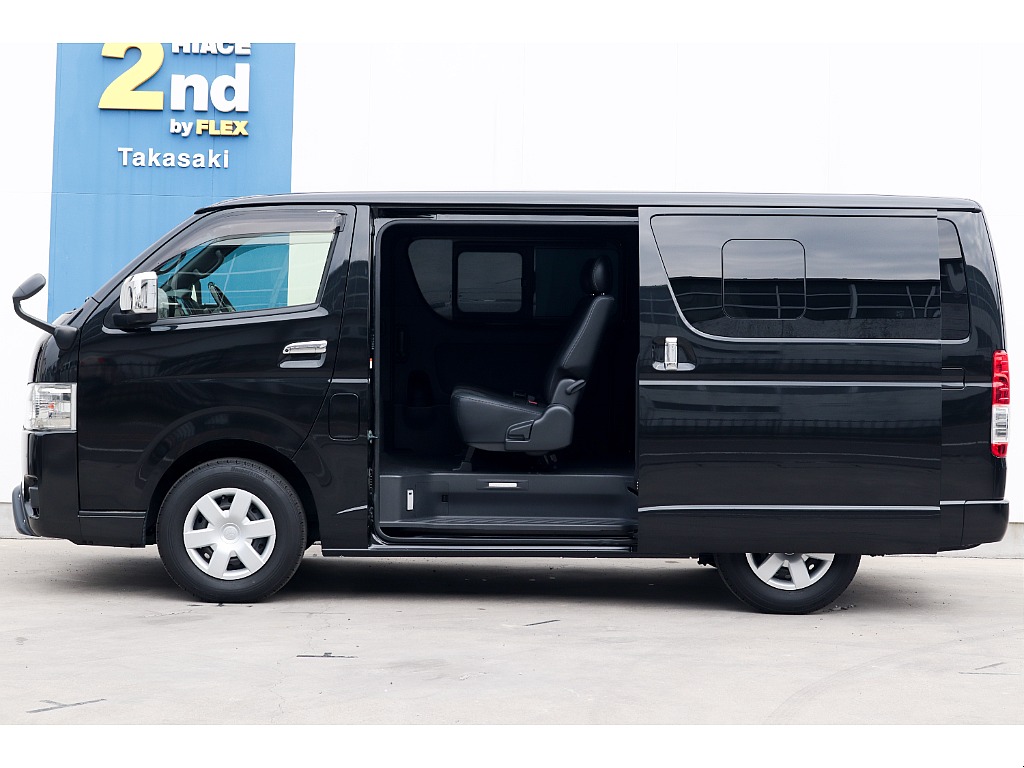 ハイエースセカンド高崎店にて展示中♪027-384-3591