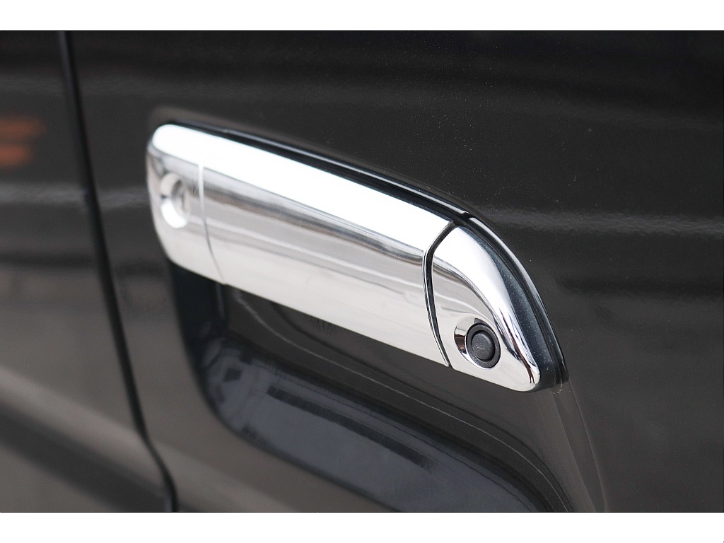 ハイエースセカンド高崎店にて展示中♪027-384-3591