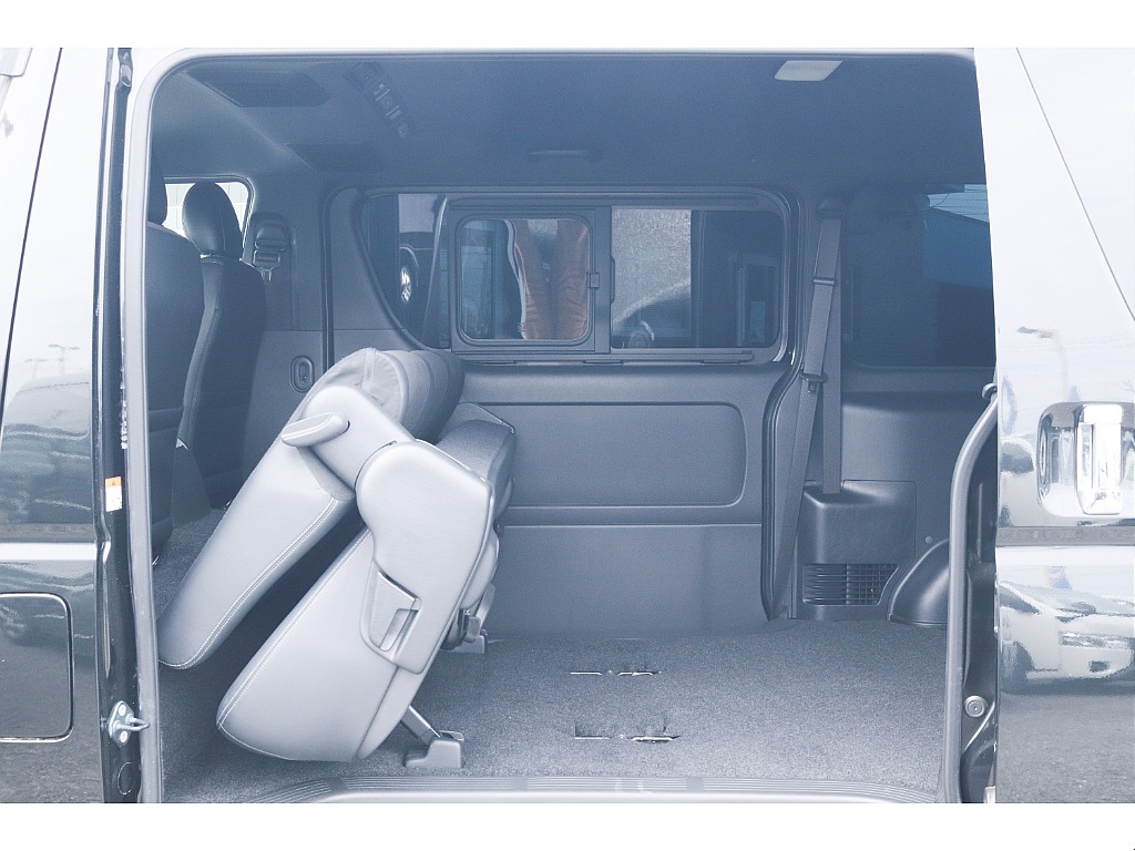 ハイエースセカンド高崎店にて展示中♪027-384-3591