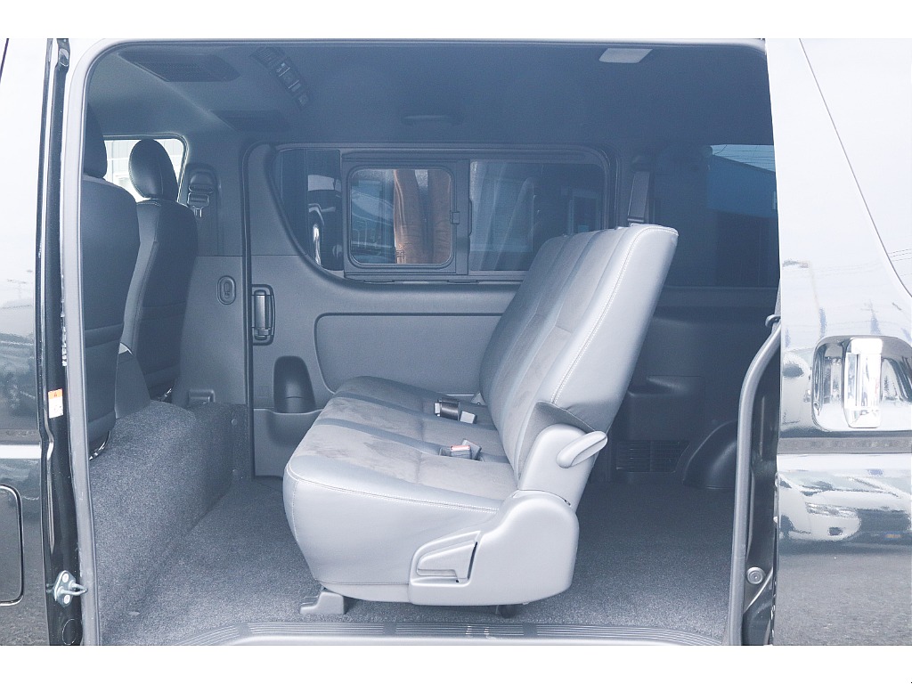 ハイエースセカンド高崎店にて展示中♪027-384-3591