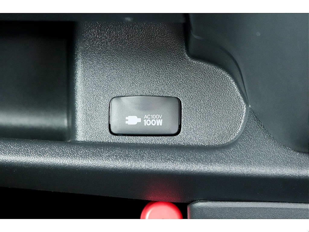 ハイエースセカンド高崎店にて展示中♪027-384-3591