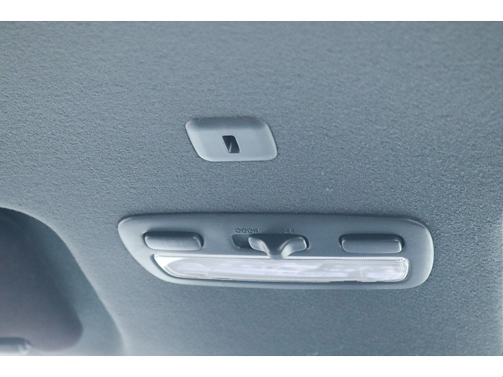 ハイエースセカンド高崎店にて展示中♪027-384-3591