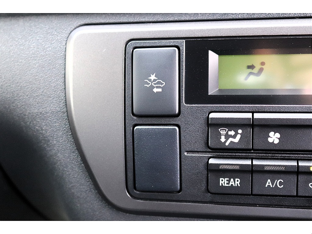 ハイエースセカンド高崎店にて展示中♪027-384-3591