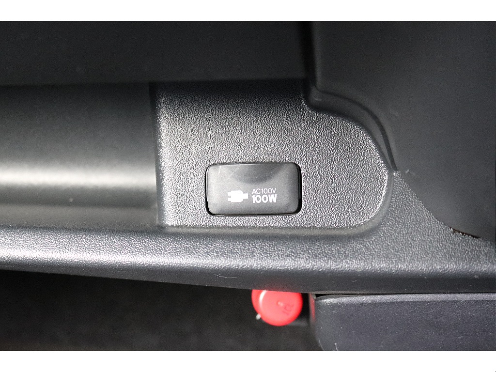 ハイエースセカンド高崎店にて展示中♪027-384-3591